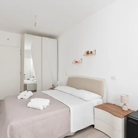 L'eolie Guest house *